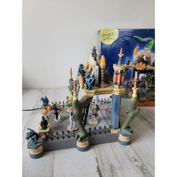 Lemax monsters ball 2005 Halloween animated dance village - Picture 11 of 16